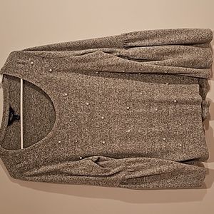 EUC SIMPLY VERA, LG, Women's Sweater  embellished w/ pearls